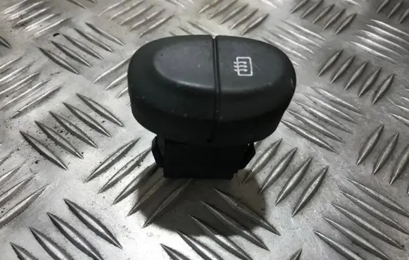 Renault Megane I Windscreen/window heater switch