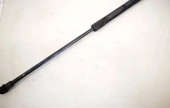 Seat Leon (1P) Tailgate/trunk strut/damper 1p0827550
