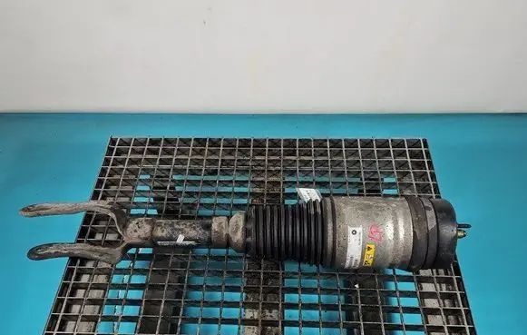 Front shock absorber/damper