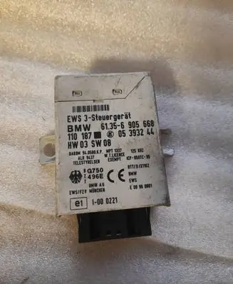BMW 5 E39 Immobilizer control unit/module 61356905668 110187 05393244