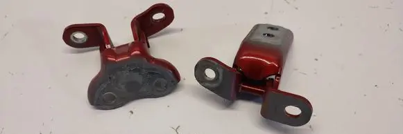 Mazda 2 Front door hinge set