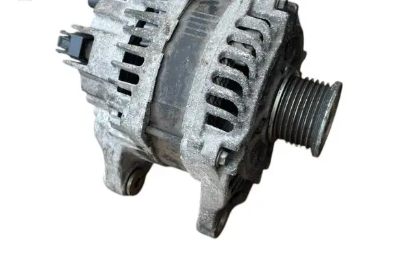 Mercedes-Benz Vito Viano W447 Generator/alternator A6229060100 A003TX2881ZE