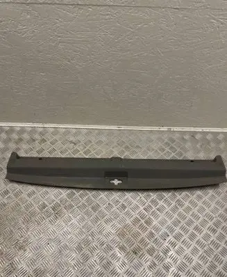 Dodge Durango II Trunk/boot sill cover protection 5HN12TRMAD 1039460AD 40183B