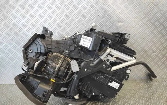 Renault Clio V Interior heater climate box assembly 272705506R 5KK6001042 5AK600000
