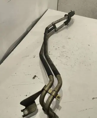 Chevrolet Suburban Engine coolant pipe/hose