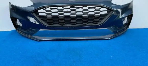 Ford Focus Front bumper JX7B-17757-S