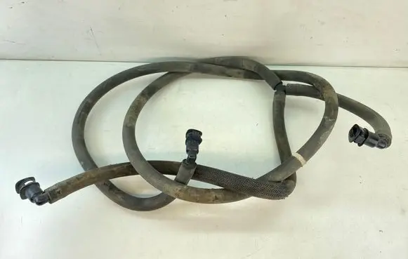 Volkswagen Touran I Headlight washer hose/pipe 