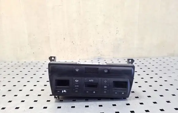 Audi A6 S6 C5 4B Climate control unit 4B0820043F