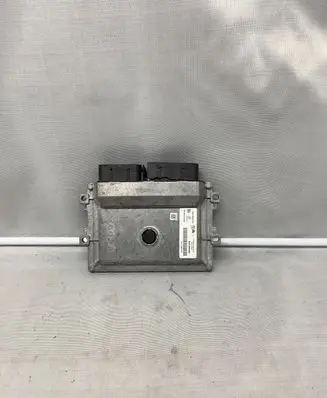 Peugeot 2008 II Engine control unit/module HW9843252980