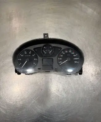 Citroen Berlingo Speedometer (instrument cluster) 5550013101