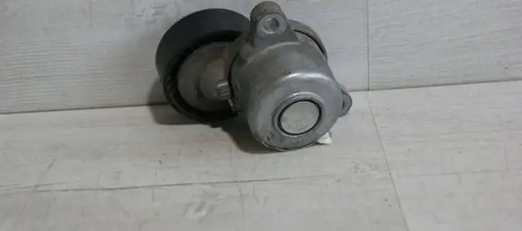 Ford Mustang V Alternator belt tensioner BR3E6B209EC