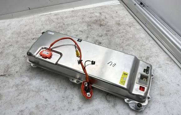 Tesla Model 3 Voltage converter inverter 113555805A 113555805 151892000A