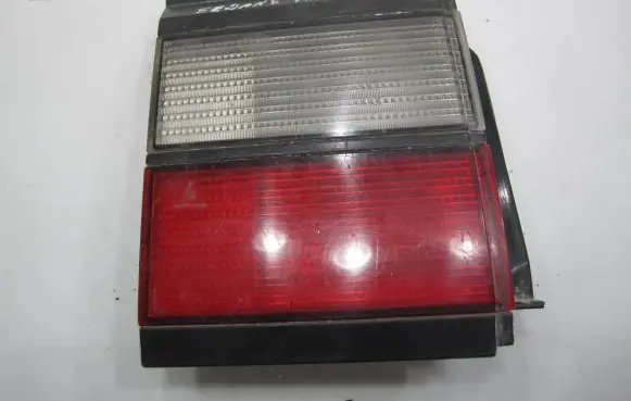 Volkswagen PASSAT B3 Tailgate rear/tail lights 357945107