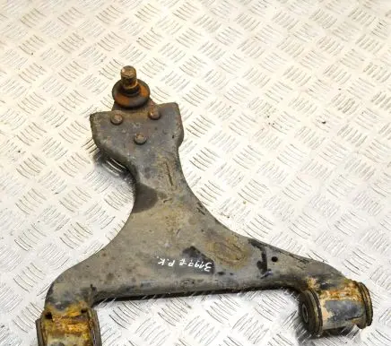 Mercedes-Benz Vito Viano W639 Front lower control arm/wishbone