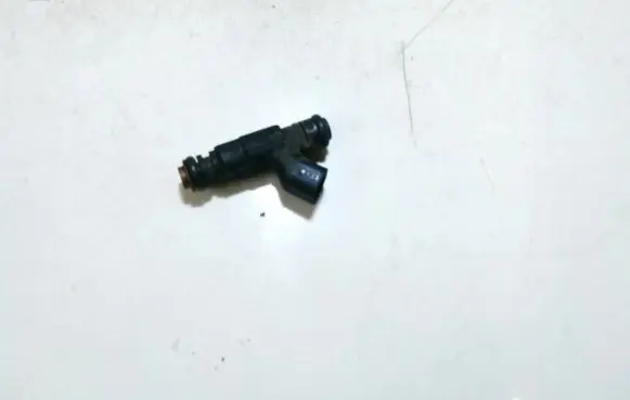 Mini One - Cooper R50 - 53 Fuel injector 0280155991 04891192aa