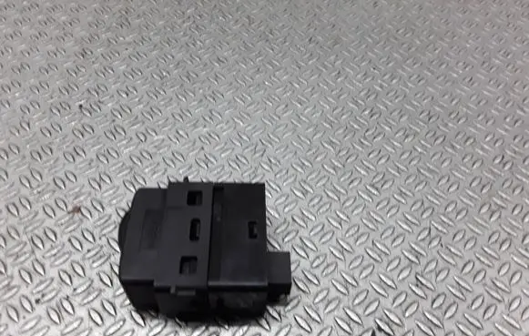 Nissan Micra Headlight level height control switch