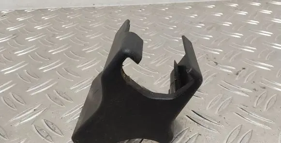 Toyota Auris 150 Front driver seat rail trim 7215802080