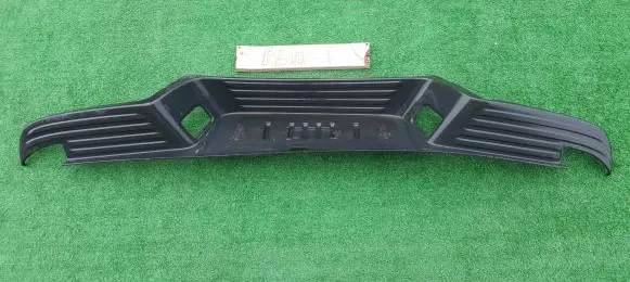 Ford Ranger Rear bumper trim bar molding GB3B-17B810-A KT268GSCCB