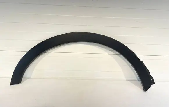 Suzuki SX4 S-Cross Rear arch trim 7725161M0
