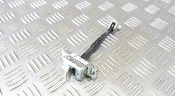 Toyota Prius (XW50) Rear door check strap stopper 6863047050