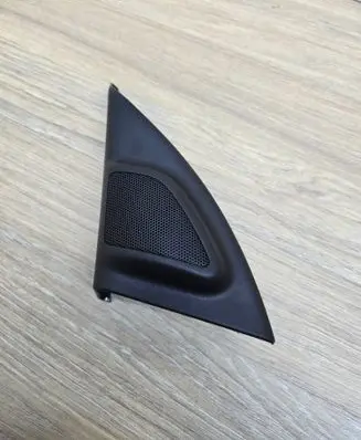 Volvo V70 Front door high frequency speaker 30781067 07W32
