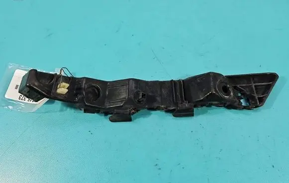 KIA Sportage Front bumper mounting bracket 865143U000 IMPRK1546373