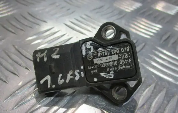 Audi A2 Air pressure sensor 0261230079