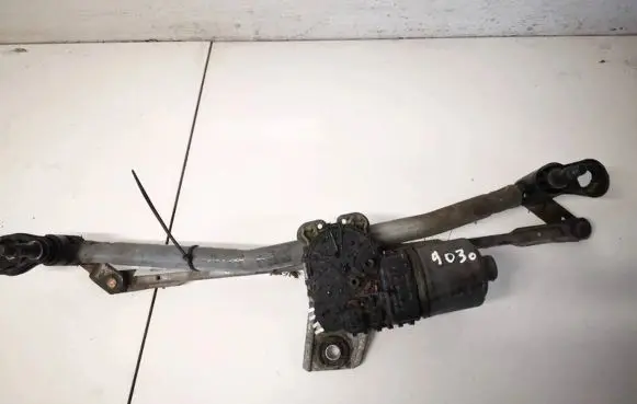 Opel Astra H Front wiper linkage and motor 13111211 3397020632
