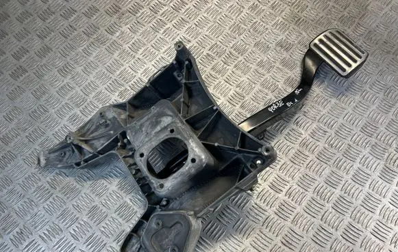 Porsche Cayenne (9PA) Brake pedal 7L0723031F 0378557