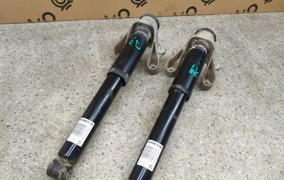Volvo XC90 Rear shock absorber/damper 31451374