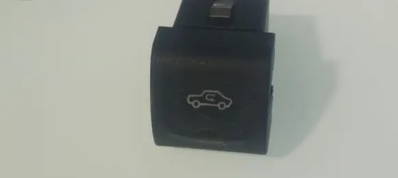 Opel Omega B1 Air circulation switch 90457320