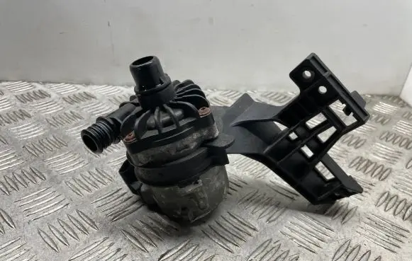 BMW M5 Electric auxiliary coolant/water pump 2284291
