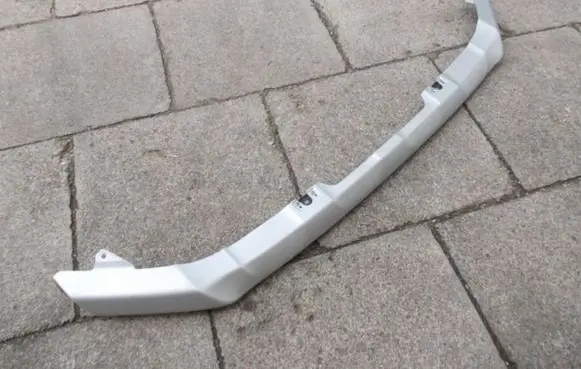 Toyota RAV 4 (XA40) Front bumper lip 