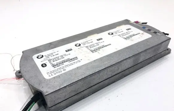 BMW 5 E60 E61 Bluetooth control unit module 9138179
