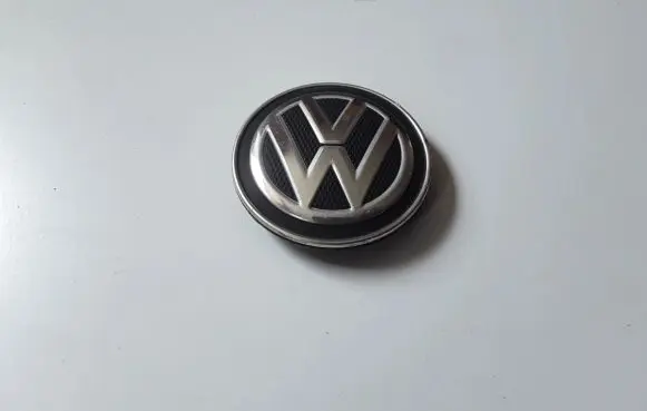 Volkswagen Golf VII Original wheel cap 5G0601171