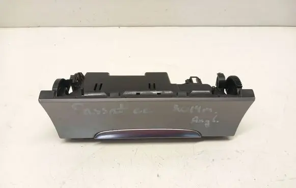 Ashtray (front)