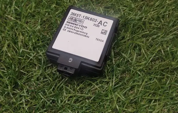 Ford Focus Door central lock control unit/module 3M5T15K602AC