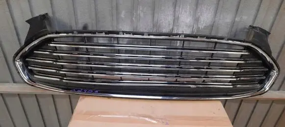 Ford Mondeo MK V Front grill