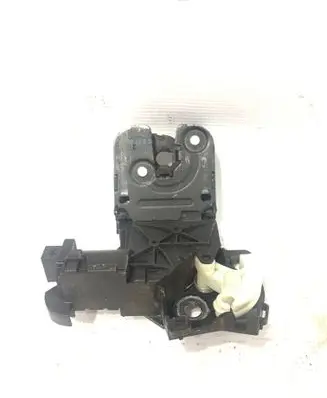 Audi A4 S4 B7 8E 8H Tailgate/trunk/boot lock/catch/latch