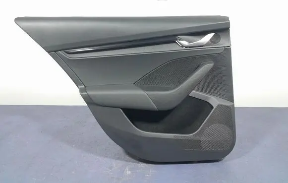 Skoda Octavia 985 Door card panel trim set 5E7867211