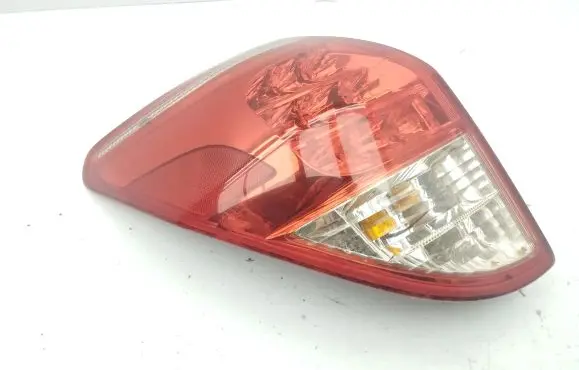 Toyota RAV 4 (XA30) Rear/tail lights