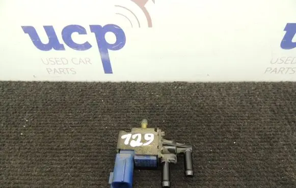 Nissan Primera Turbo solenoid valve FDCC100 D129