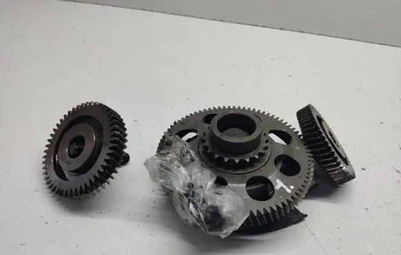 Mercedes-Benz Vito Viano W447 Fuel pump gear (pulley) A6510770412 A6510340305