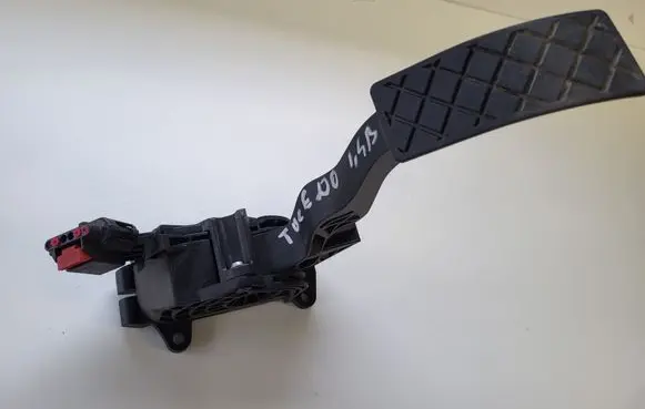 Seat Toledo IV (NH) Accelerator throttle pedal