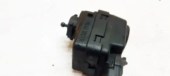 Peugeot 406 Headlight level adjustment motor 