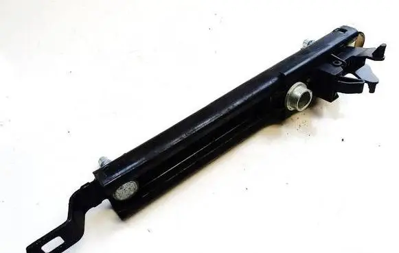 Opel Astra H Front seatbelt 13166032
