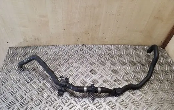 Volvo XC90 Engine coolant pipe/hose 32138790