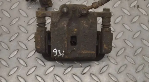 Hyundai Santa Fe Rear brake caliper