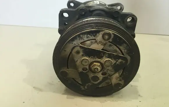 Peugeot Partner Air conditioning (A/C) compressor (pump)