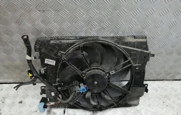 Renault Captur Electric radiator cooling fan 214818009R 17122015